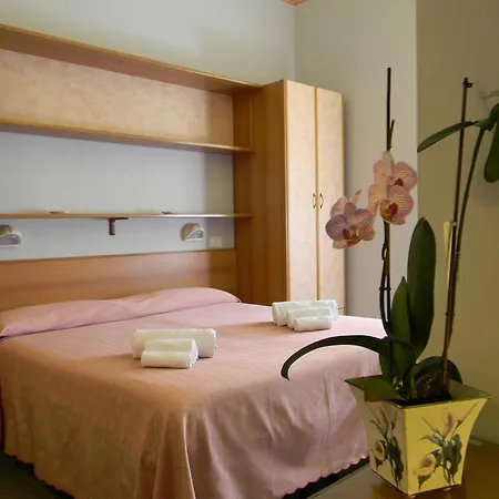فندق Parma Mare 3*