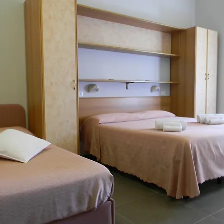 Hotel Parma Mare 3*