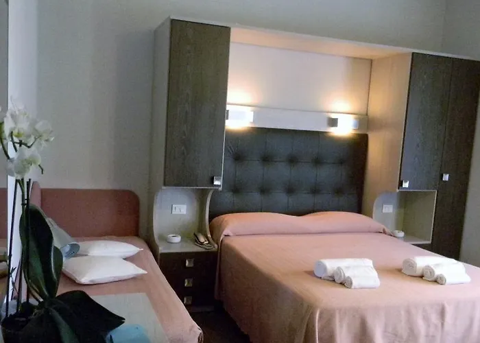 Hotel Parma Mare 3*