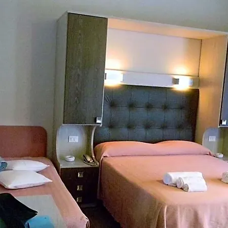 Hotel Parma Mare 3*