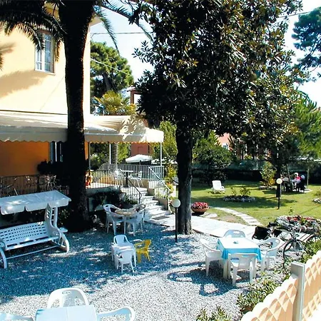 Hotel Parma Mare 3*